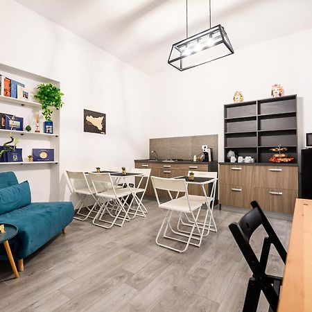 マルサラ Il Cortile Degli Artisti Bed & Breakfast エクステリア 写真