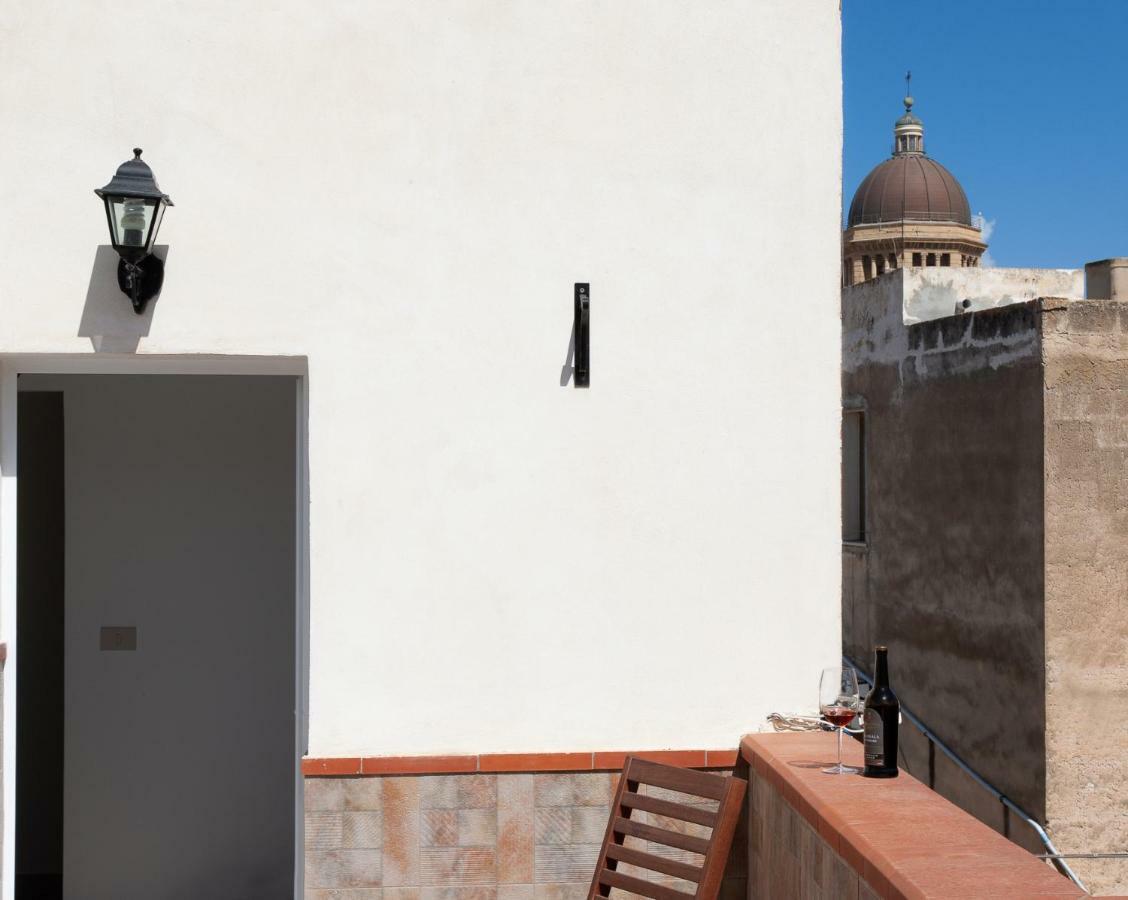 マルサラ Il Cortile Degli Artisti Bed & Breakfast エクステリア 写真
