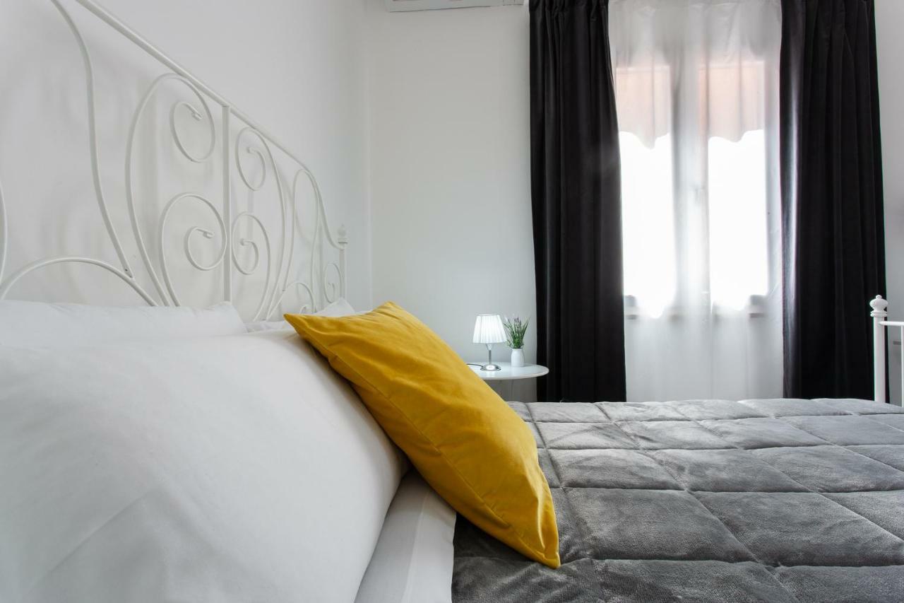 マルサラ Il Cortile Degli Artisti Bed & Breakfast エクステリア 写真